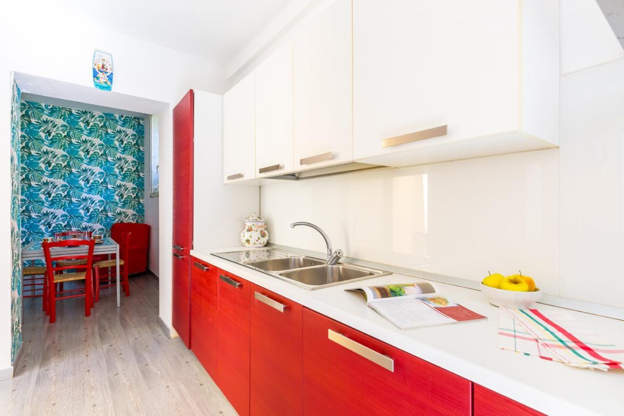 Sansevero Family Apartment By Wonderful Italy Napoli Dış mekan fotoğraf