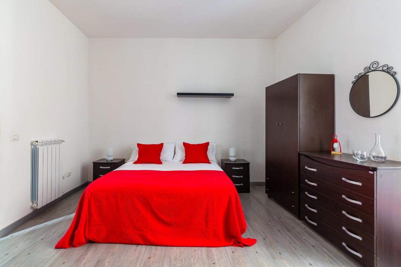 Sansevero Family Apartment By Wonderful Italy Napoli Dış mekan fotoğraf