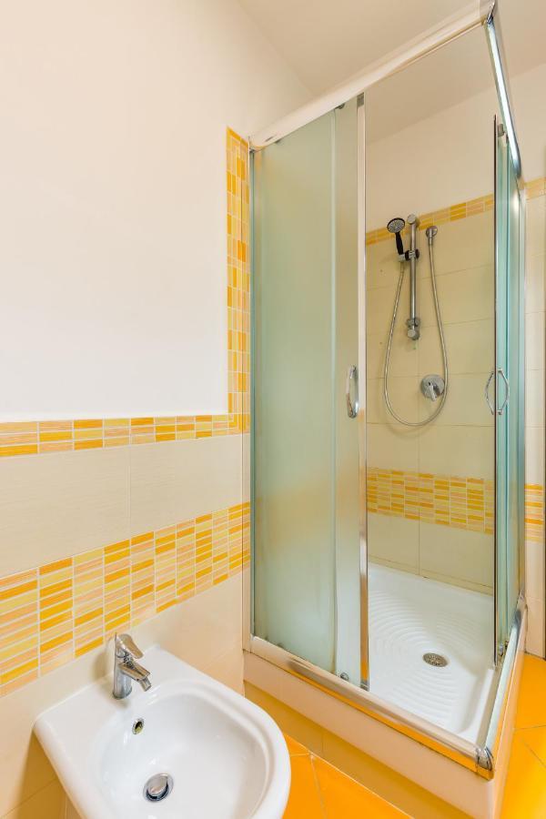 Sansevero Family Apartment By Wonderful Italy Napoli Dış mekan fotoğraf
