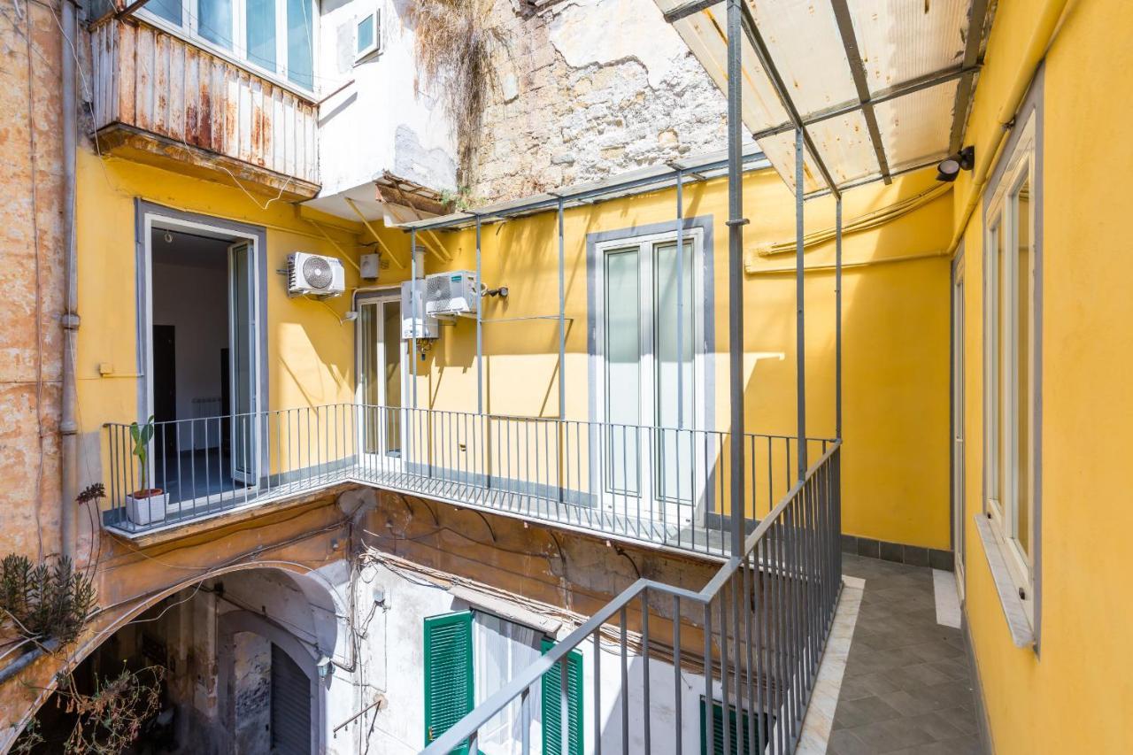 Sansevero Family Apartment By Wonderful Italy Napoli Dış mekan fotoğraf