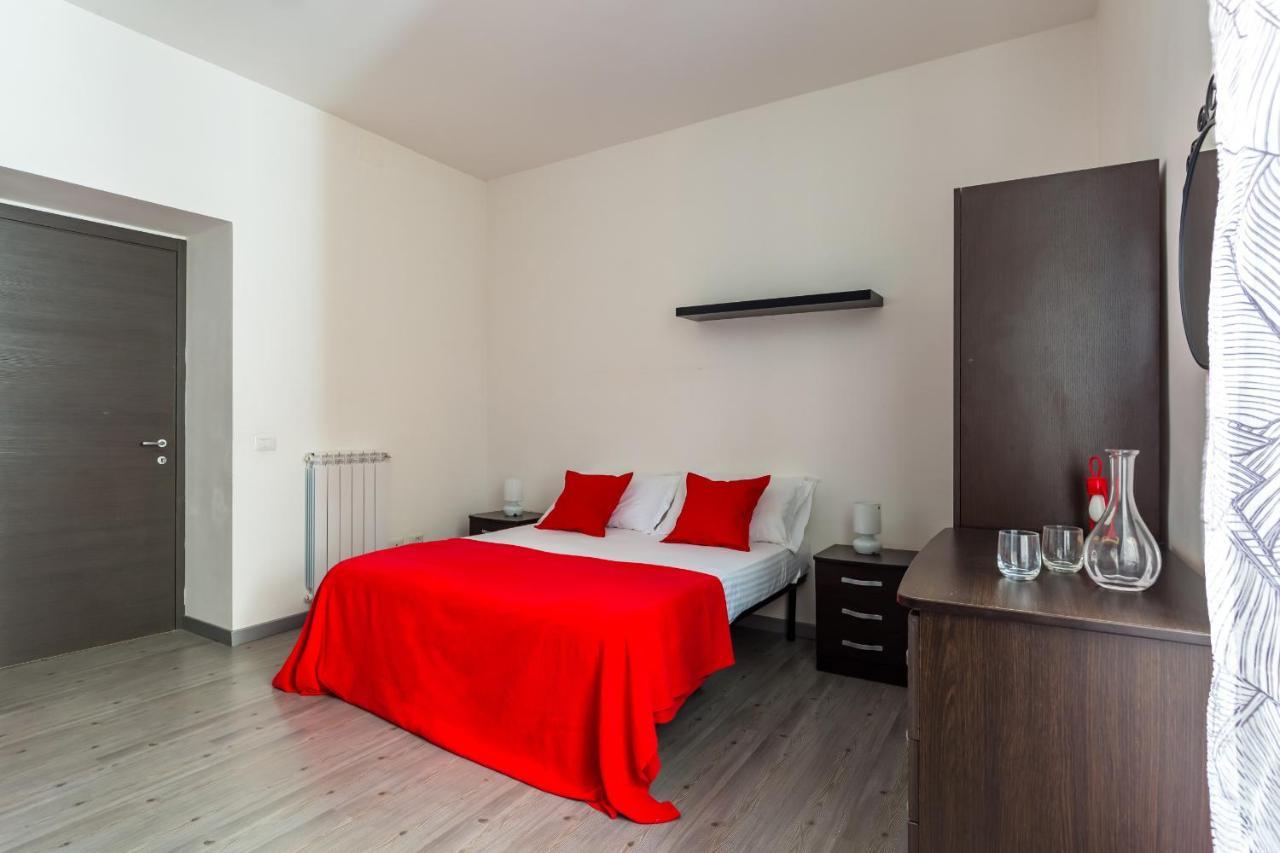 Sansevero Family Apartment By Wonderful Italy Napoli Dış mekan fotoğraf